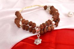 10 Mukhi Rudraksha and Pearl Bracelet for Sacral Chakra to Calms the mind and emotions and boosts personal integrity