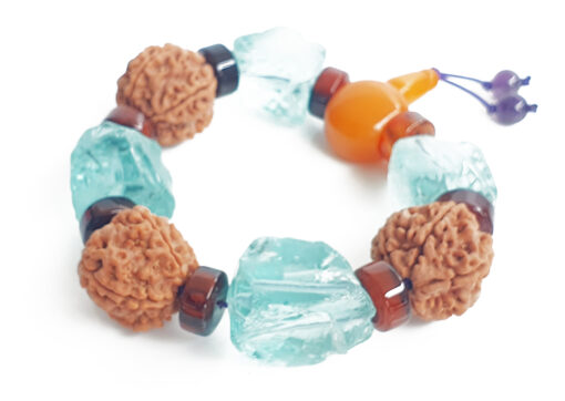 5 Mukhi and Aquamarine Gemstone Bracelet for Throat Chakra to naturally develop a sense of uniqueness and self-worth and sharpen the intellect