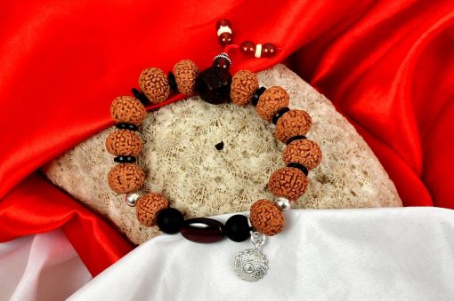 9 Mukhi Rudraksha with Gomed and Black Ebony Bracelet for Crown Chakra to Attracts divine grace and develops an awareness to recognize spiritual help