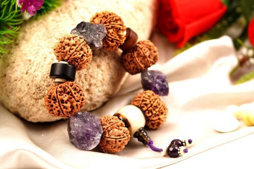 9 Mukhi Rudraksha and Amethyst Gemstone Bracelet (Crown)