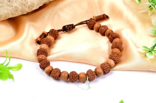 7 Mukhi Rudraksha Mahalaxmi Bracelet - Sandalwood to liberate miseries and bestows abundance