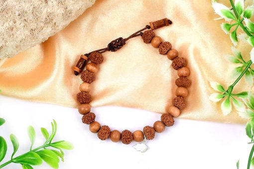 7 Mukhi Rudraksha Mahalaxmi Bracelet - Sandalwood to liberate miseries and bestows abundance