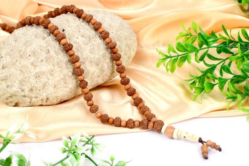 7 Mukhi Mahalaxmi Mala with Sandalwood to bring peace and calms down the mind and eliminates negative energies