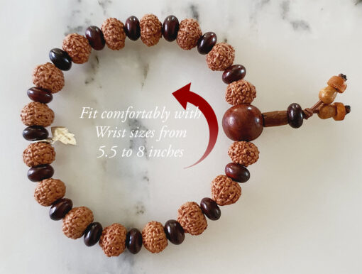 8 Mukhi Rudraksha Ganesha Bracelet with Red Sandalwood to remove obstacles in path, destroys evils and brings success