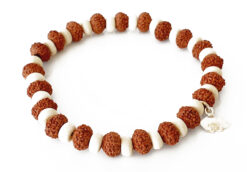 9 Mukhi Rudraksha Durga Bracelet for Bravery, Courage and Endurance