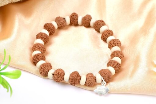 9 Mukhi Rudraksha Durga Bracelet for Bravery, Courage and Endurance