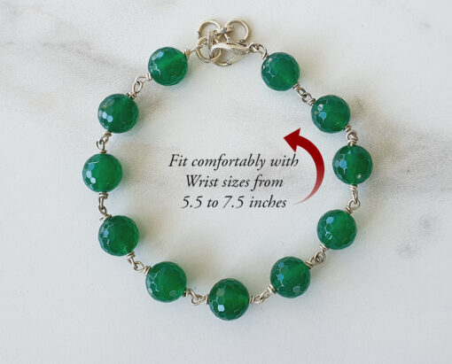 Green Onyx Round Bracelet - To relieves stress and for spiritual growth