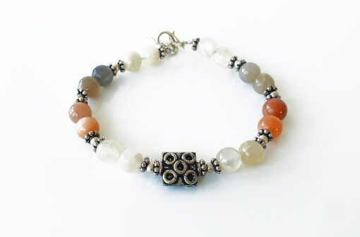 Moonstone Round beads Bracelet - For confidence and protection