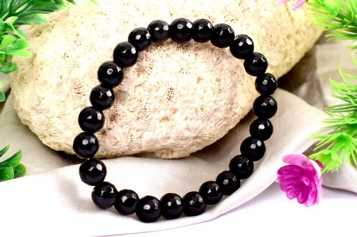 Black Onyx Bracelet - To encourage happiness and good fortune