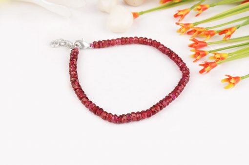 Garnet Faceted Bracelet To enhance self-esteem