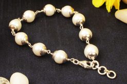 Pearl Bracelet in silver caps - For improve self-esteem and healing energy