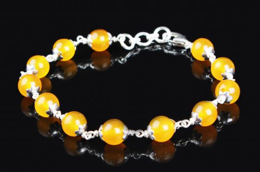 Yellow Agate Bracelet in pure silver flower caps - For protection, courage and success