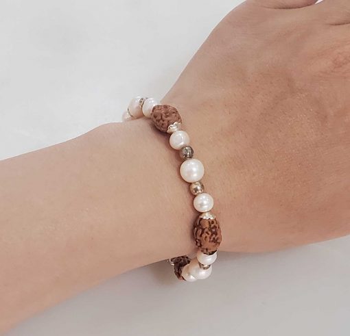 2 Mukhi Rudraksha Moon Bracelet to promotes unity, harmony and Releases fear and insecurity