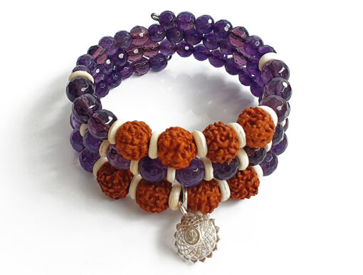 5 Mukhi Rudraksha and Amethyst Bracelet for Crown Chakra to Helps maintain the balance between feelings and expression