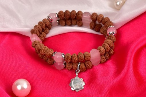 7 Mukhi Rudraksha and Rose Quartz Bracelet for Sacred Heart Chakra to Attracts opportunities related to finance and fame