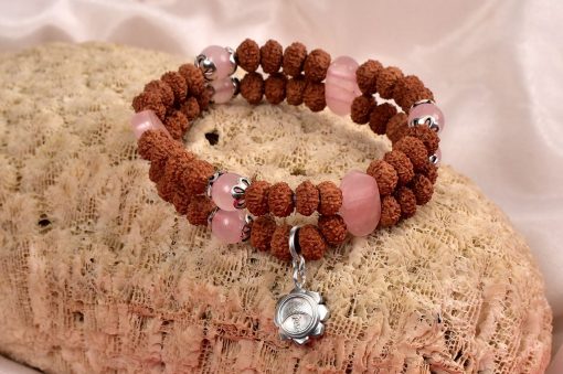 7 Mukhi Rudraksha and Rose Quartz Bracelet for Sacred Heart Chakra to Attracts opportunities related to finance and fame