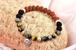 8 Mukhi Rudraksha and black Cats Eye Bracelet for Root Chakra to Attracts support in all aspects of life promotes grounding energies